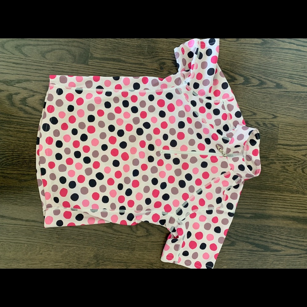 Girls M Kerrits schooling shirt